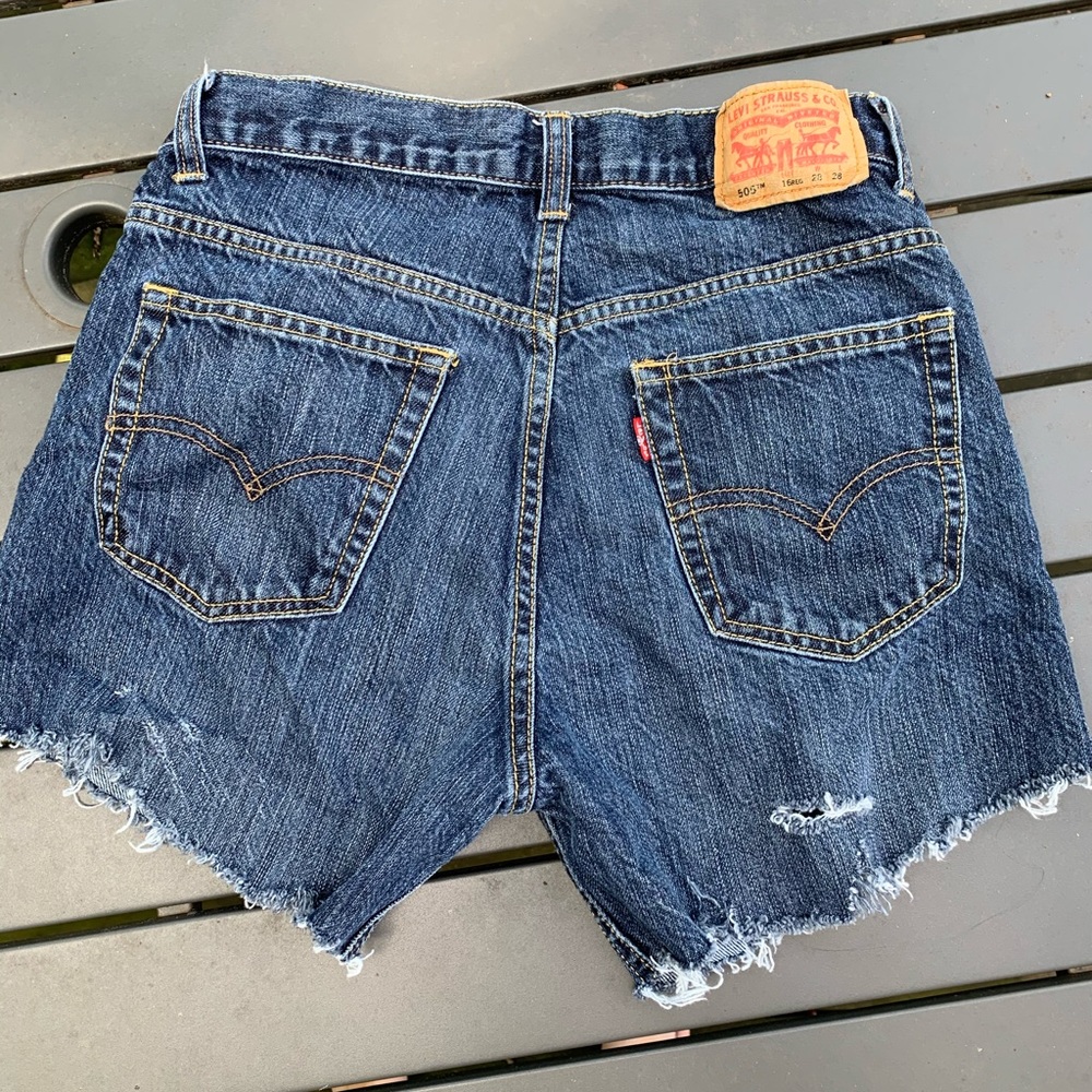Levi’s high waisted distressed denim shorts